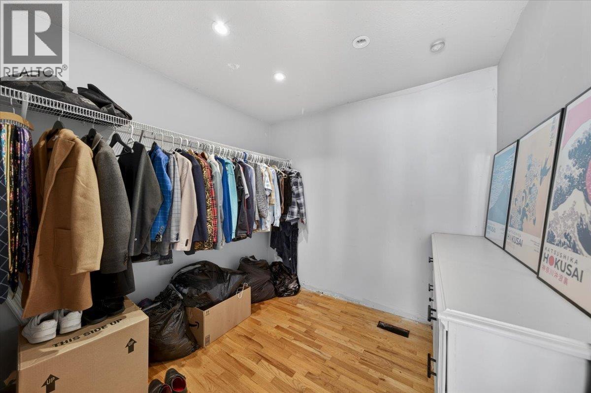 11851 221 Street, Maple Ridge, British Columbia  V2X 5S4 - Photo 33 - R3113422