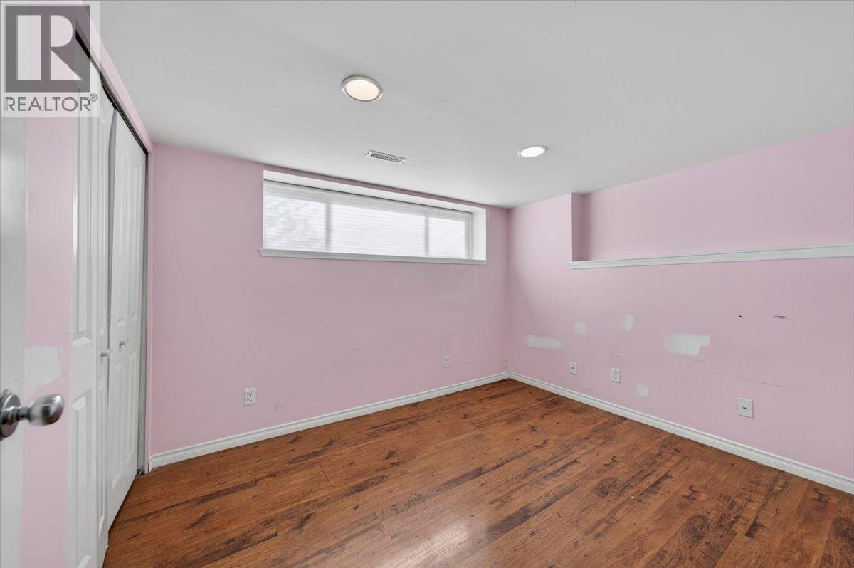 11851 221 Street, Maple Ridge, British Columbia  V2X 5S4 - Photo 31 - R3113422