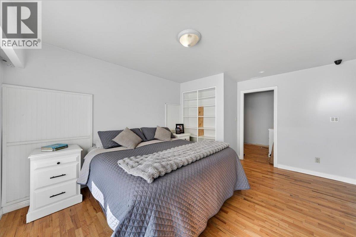 11851 221 Street, Maple Ridge, British Columbia  V2X 5S4 - Photo 24 - R3113422