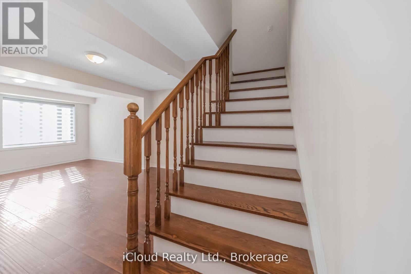 63 Spadina Road, Brampton, Ontario  L6X 4X6 - Photo 21 - W13022538