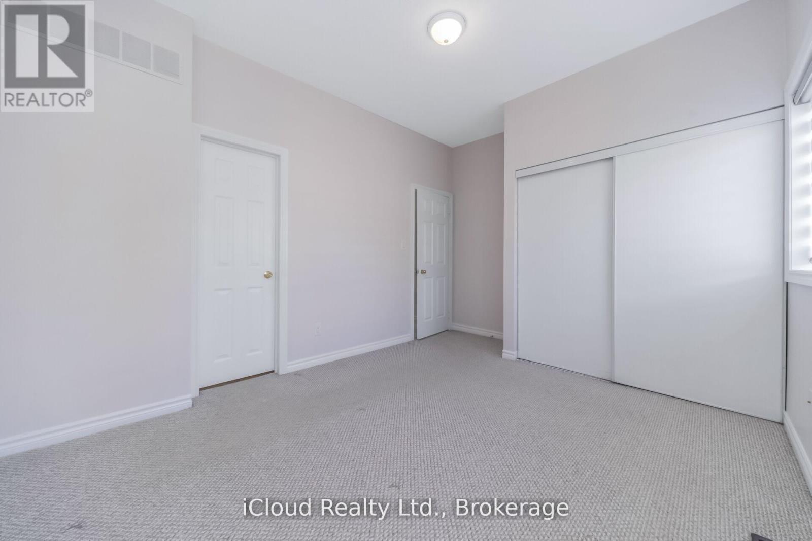 63 Spadina Road, Brampton, Ontario  L6X 4X6 - Photo 31 - W13022538