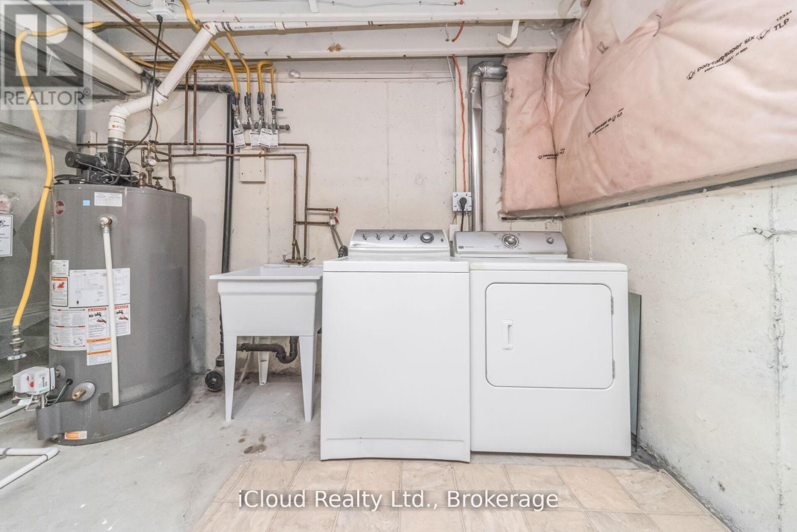 63 Spadina Road, Brampton, Ontario  L6X 4X6 - Photo 35 - W13022538