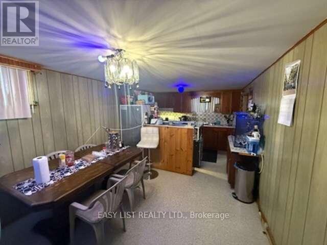 49 Blaydon Avenue, Toronto, Ontario  M3M 2E3 - Photo 14 - W13022556