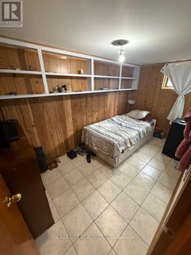 49 Blaydon Avenue, Toronto, Ontario  M3M 2E3 - Photo 16 - W13022556