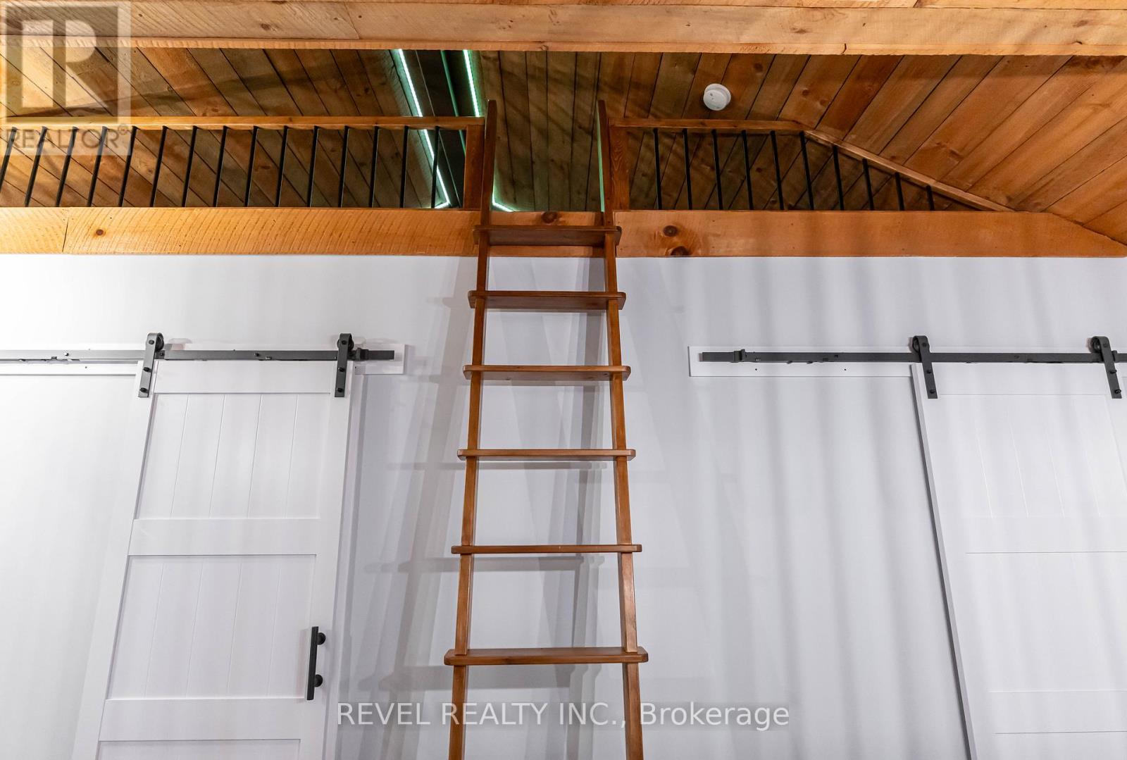 329 Main Street W, Hamilton, Ontario  L8P 1K1 - Photo 10 - X13022506