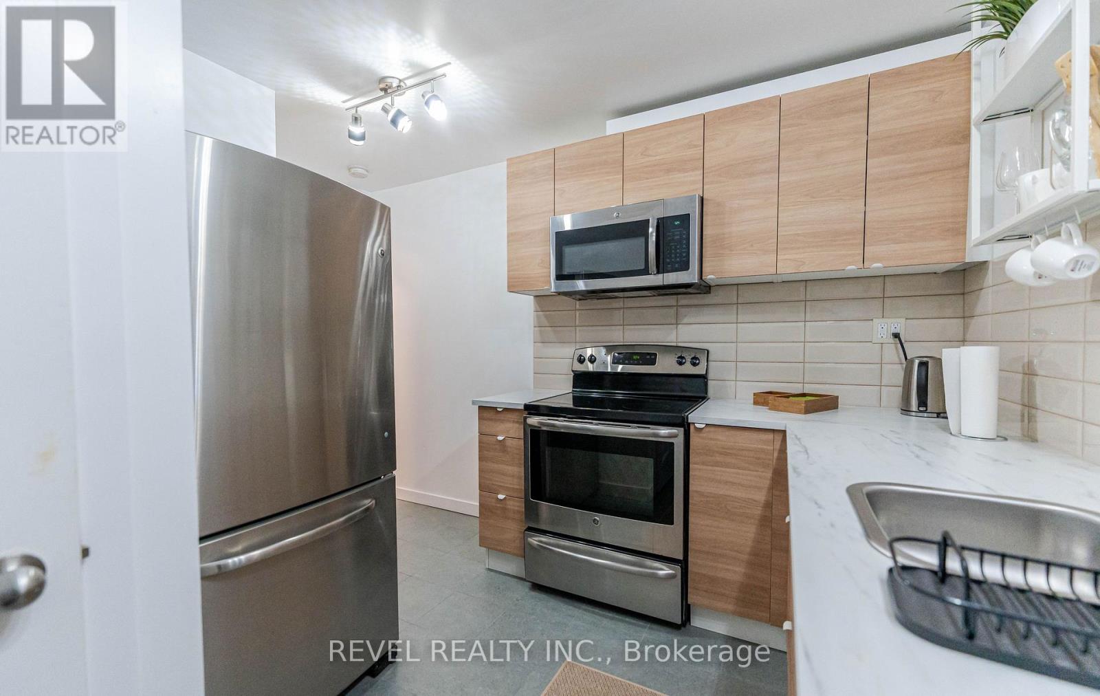 329 Main Street W, Hamilton, Ontario  L8P 1K1 - Photo 22 - X13022506