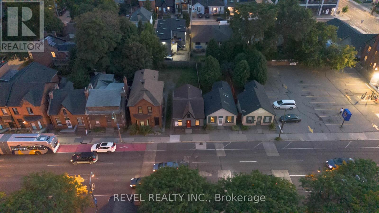 329 Main Street W, Hamilton, Ontario  L8P 1K1 - Photo 29 - X13022506