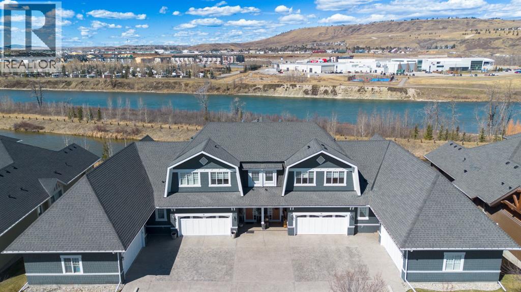 44 Riviera Way, Cochrane, Alberta  T4C 0W9 - Photo 1 - A2289909