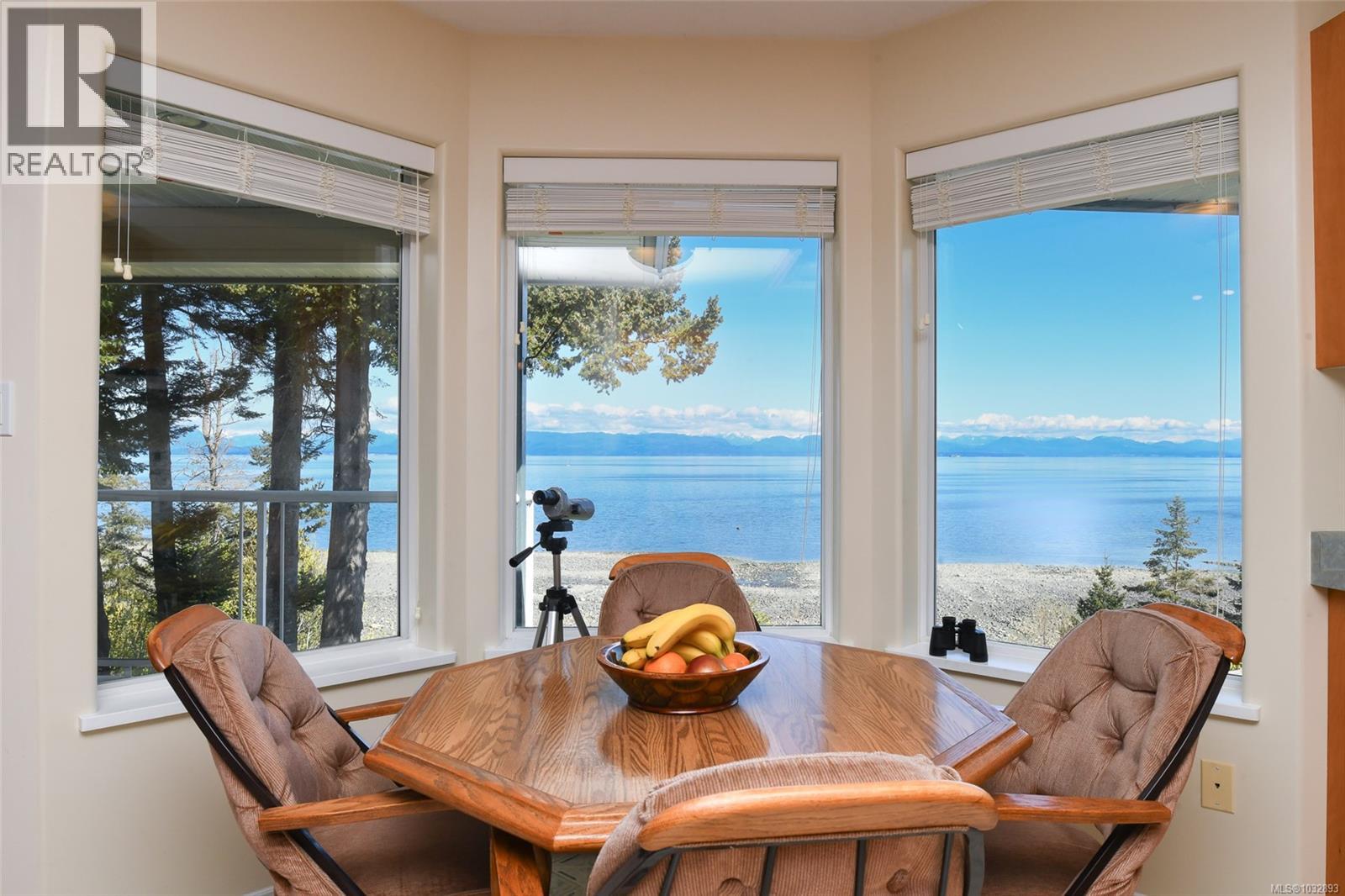 5972 Aldergrove Dr, Courtenay, British Columbia  V9J 1W2 - Photo 11 - 1032893