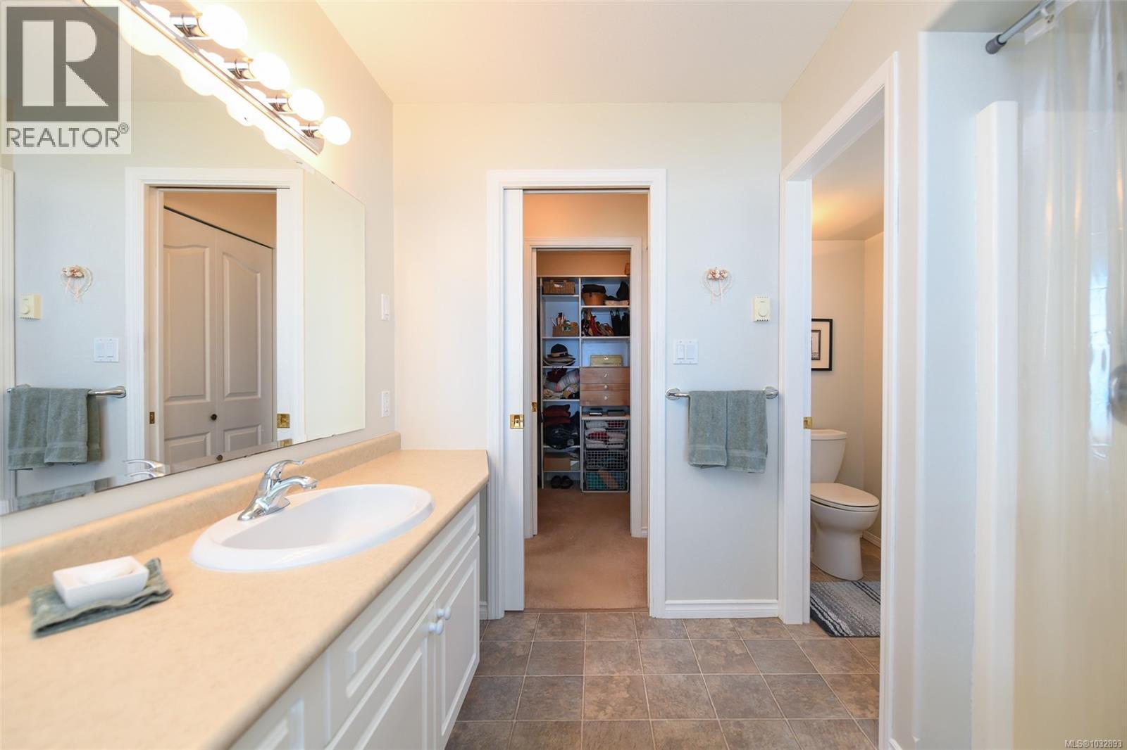 5972 Aldergrove Dr, Courtenay, British Columbia  V9J 1W2 - Photo 30 - 1032893