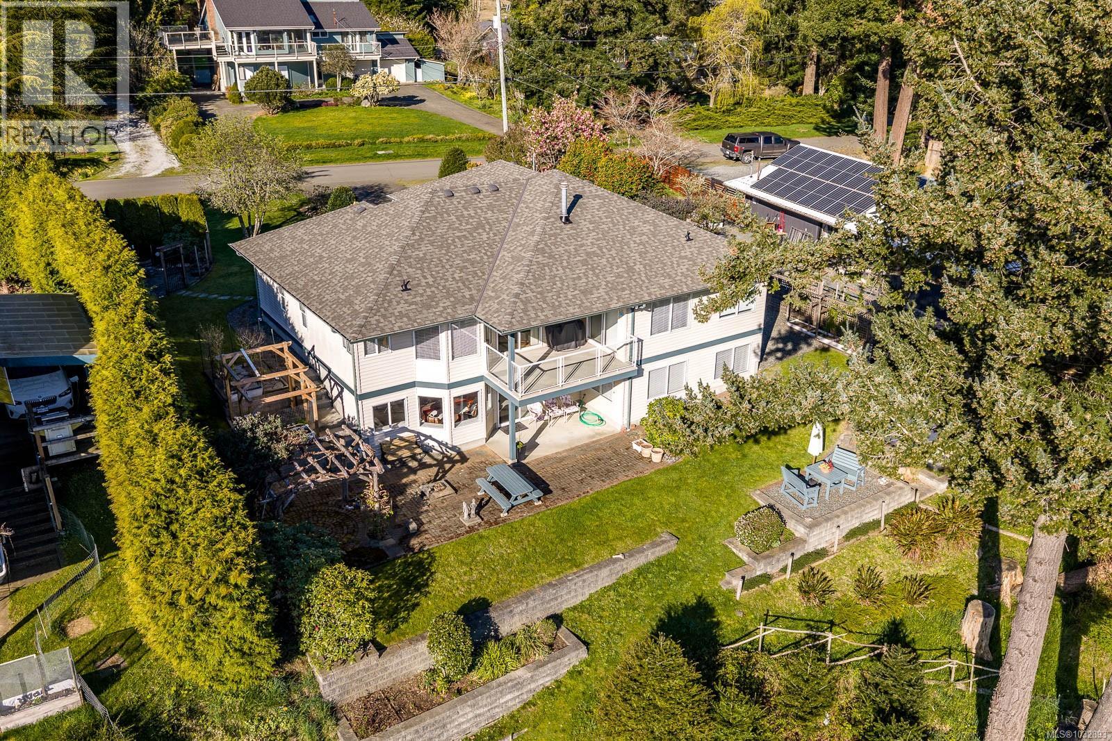 5972 Aldergrove Dr, Courtenay, British Columbia  V9J 1W2 - Photo 45 - 1032893