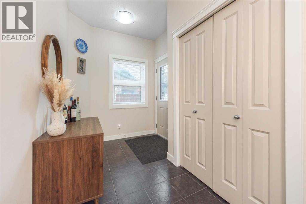 33 Evanscove Manor Nw, Calgary, Alberta  T3P 0E5 - Photo 8 - A2302784