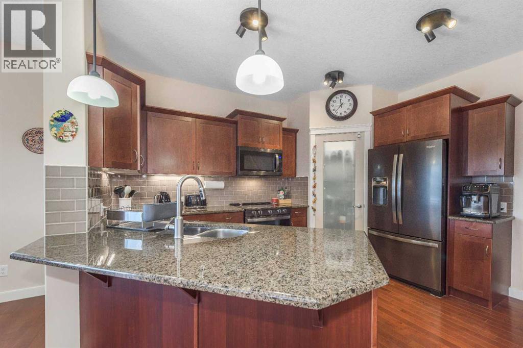 33 Evanscove Manor Nw, Calgary, Alberta  T3P 0E5 - Photo 9 - A2302784