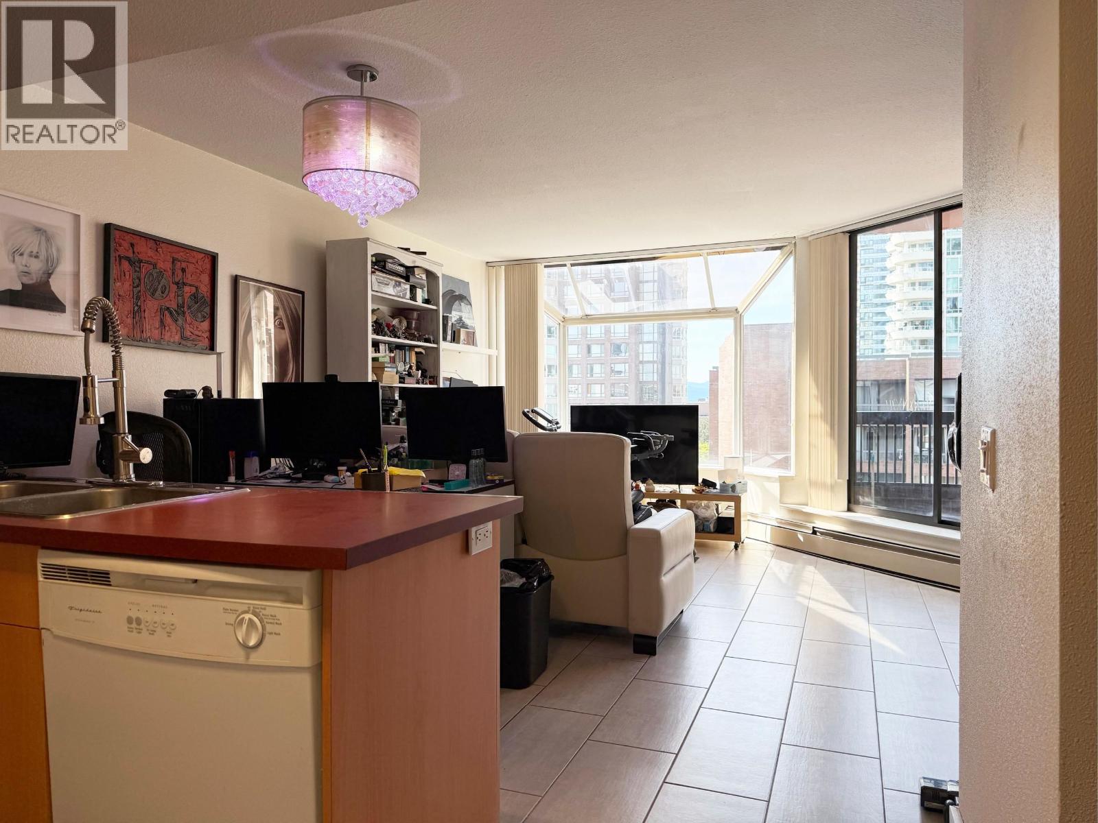 713 1333 Hornby Street, Vancouver, British Columbia  V6Z 2C1 - Photo 5 - R3113598