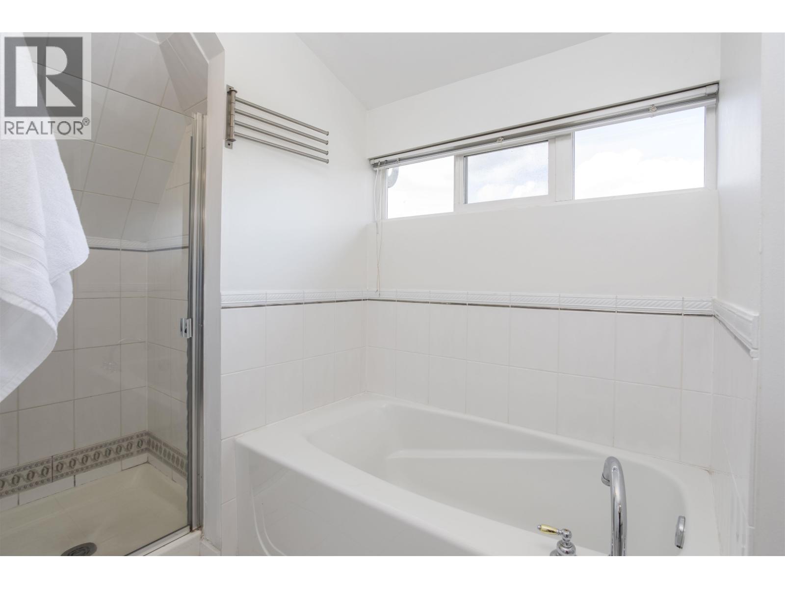 2836 E Kent South Avenue, Vancouver, British Columbia  V5S 4T4 - Photo 16 - R3113588