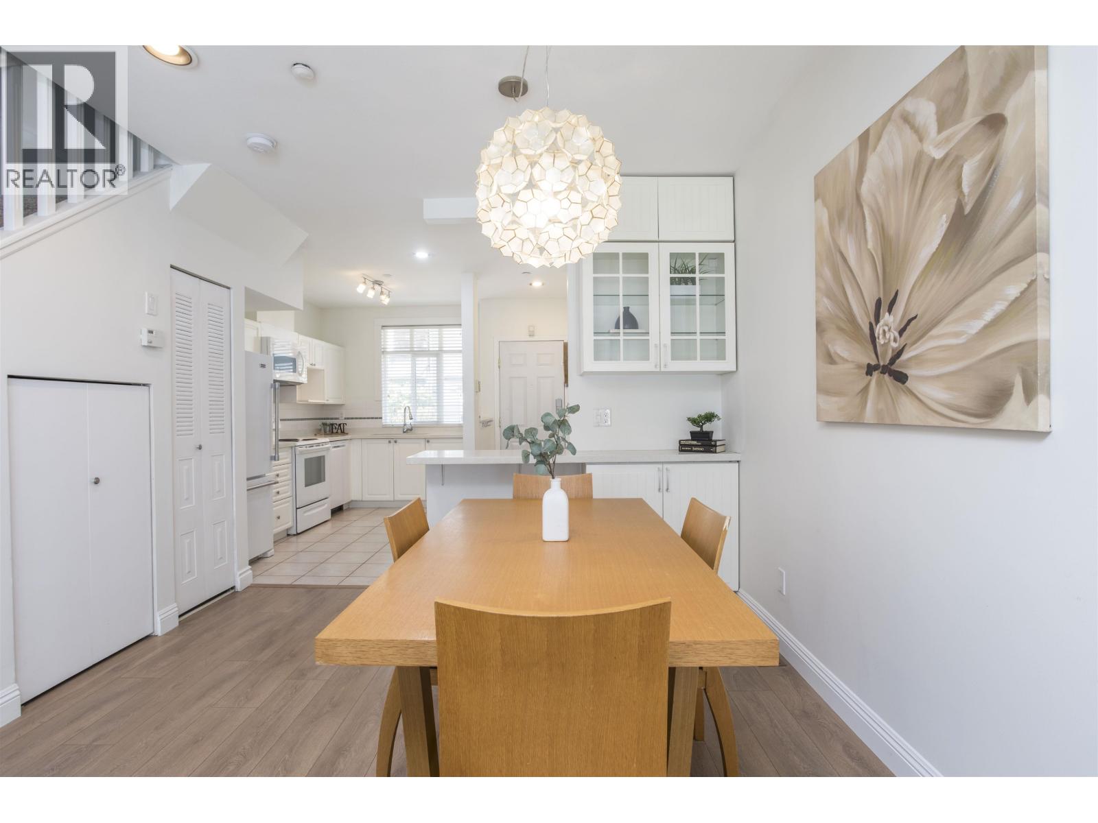 2836 E Kent South Avenue, Vancouver, British Columbia  V5S 4T4 - Photo 7 - R3113588