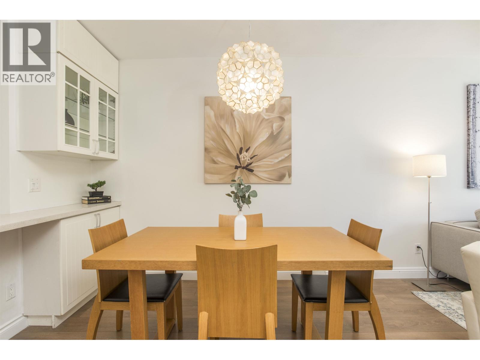 2836 E Kent South Avenue, Vancouver, British Columbia  V5S 4T4 - Photo 6 - R3113588