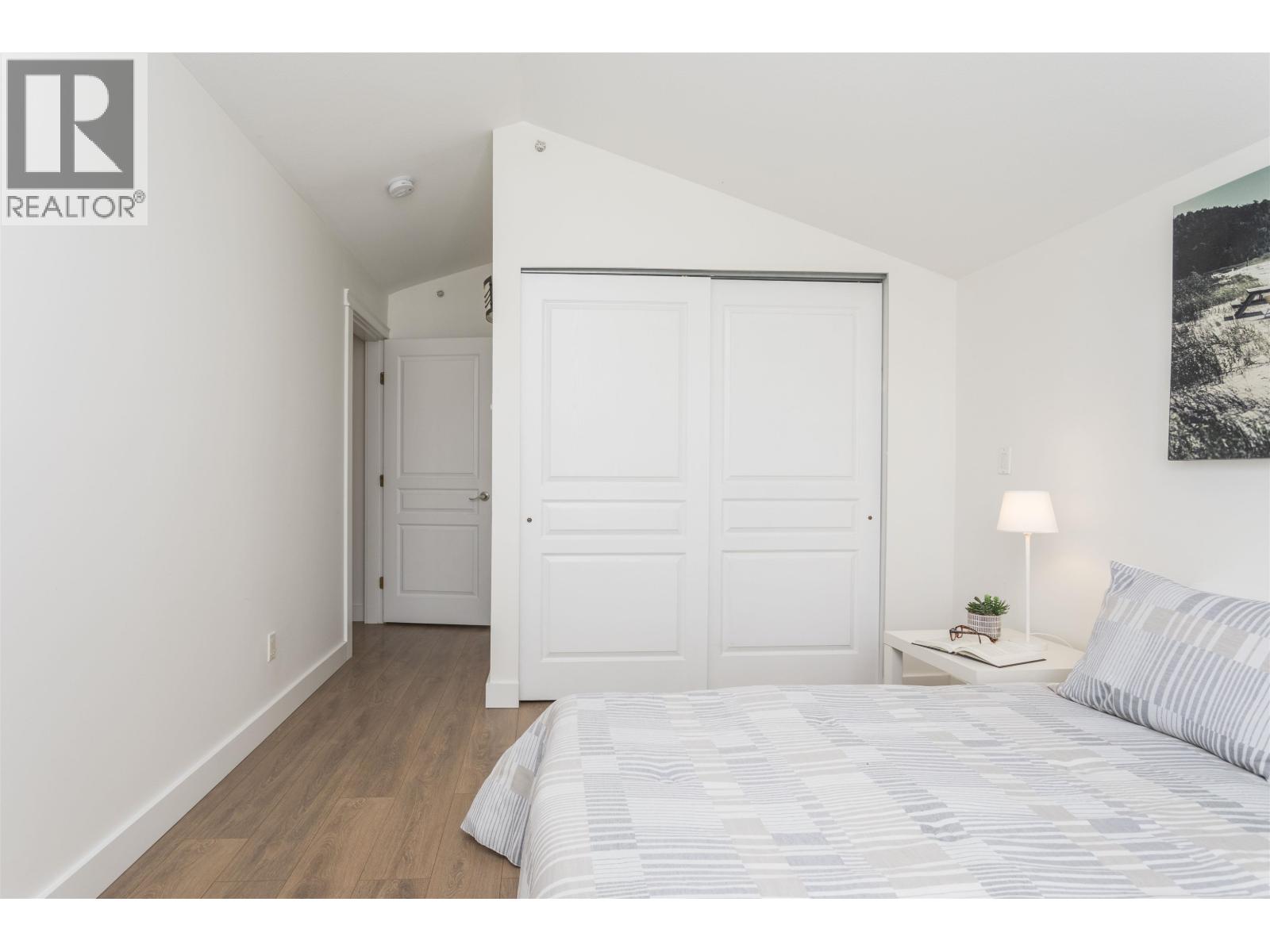 2836 E Kent South Avenue, Vancouver, British Columbia  V5S 4T4 - Photo 14 - R3113588