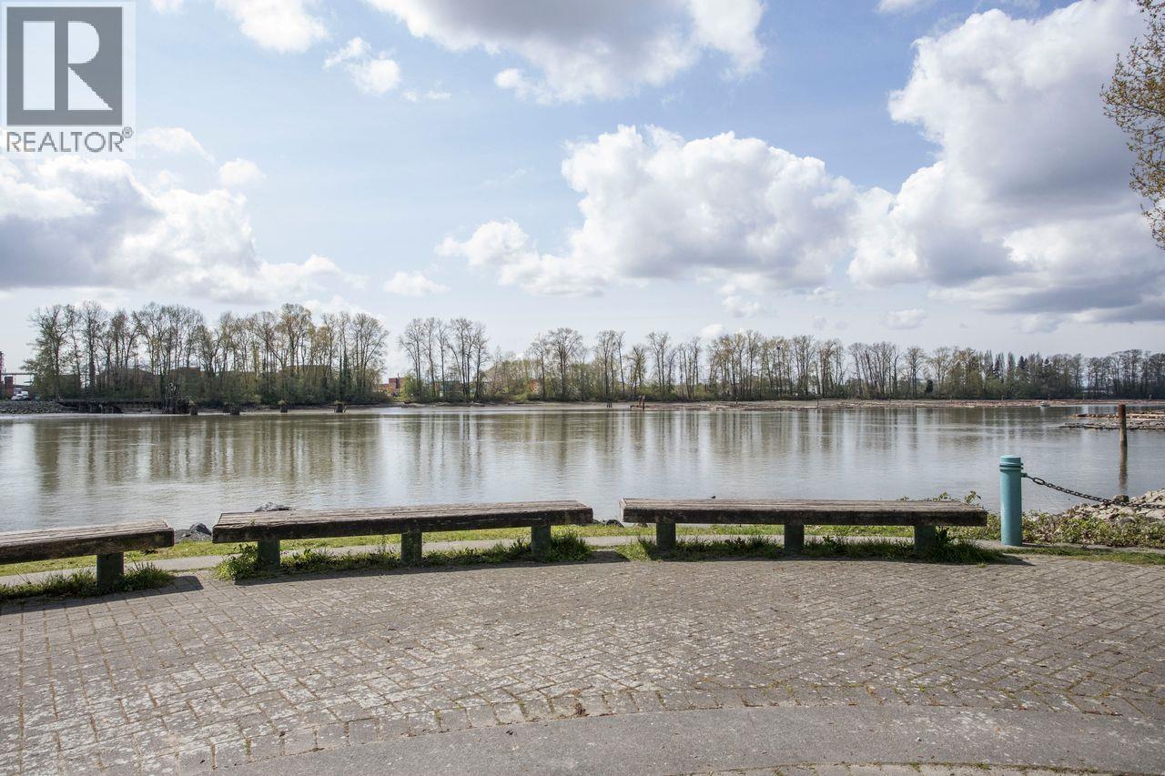 2836 E Kent South Avenue, Vancouver, British Columbia  V5S 4T4 - Photo 36 - R3113588