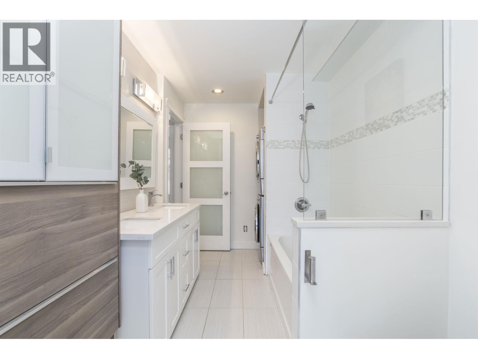 2836 E Kent South Avenue, Vancouver, British Columbia  V5S 4T4 - Photo 23 - R3113588