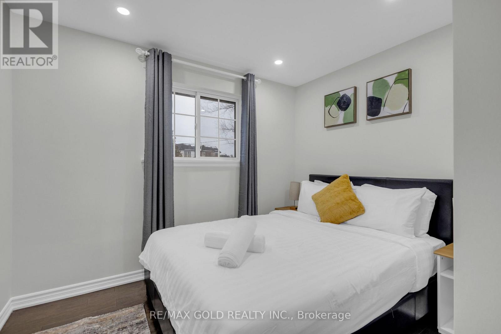 462 Samford Place, Oakville, Ontario  L6L 4E8 - Photo 22 - W12979204