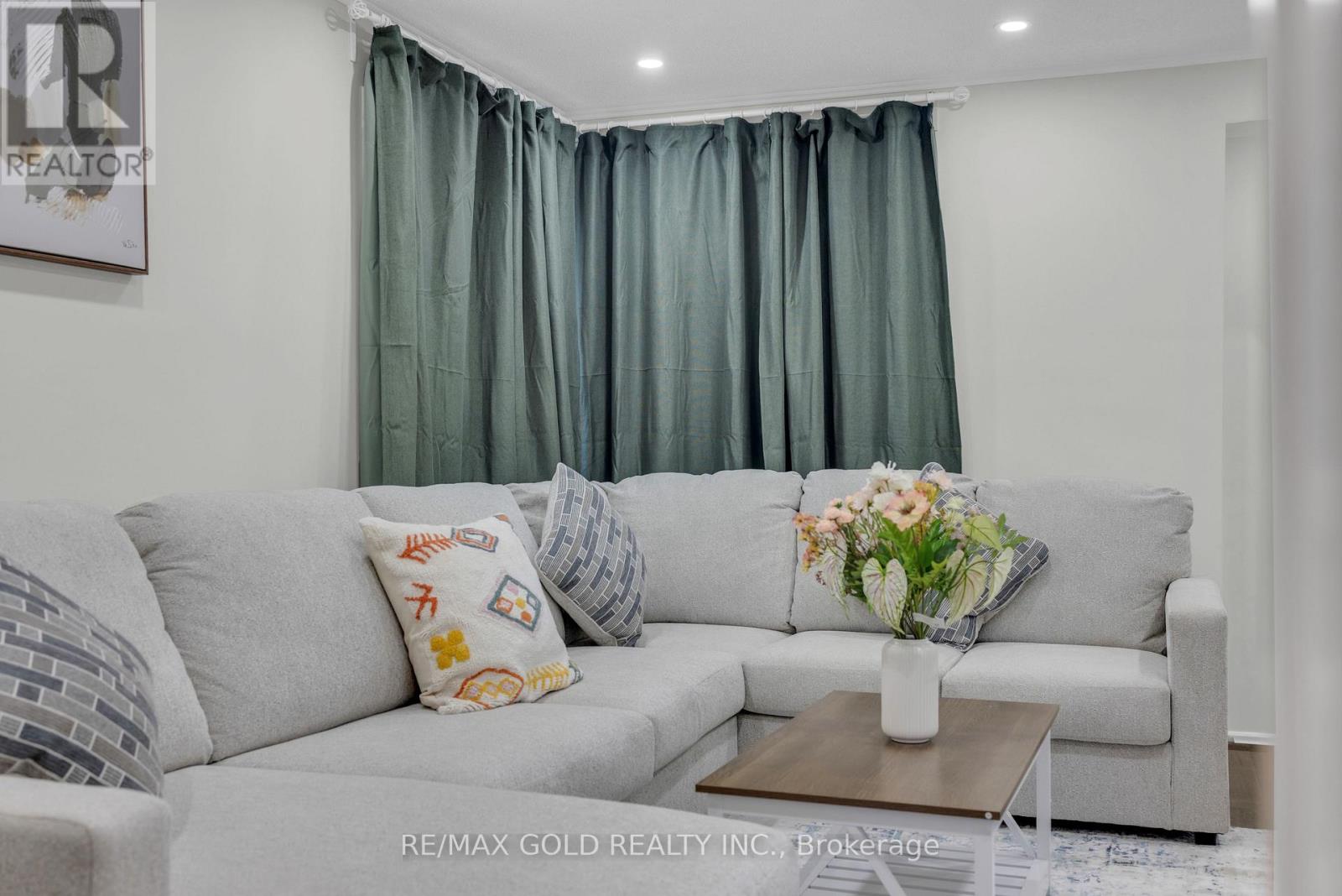 462 Samford Place, Oakville, Ontario  L6L 4E8 - Photo 40 - W12979204