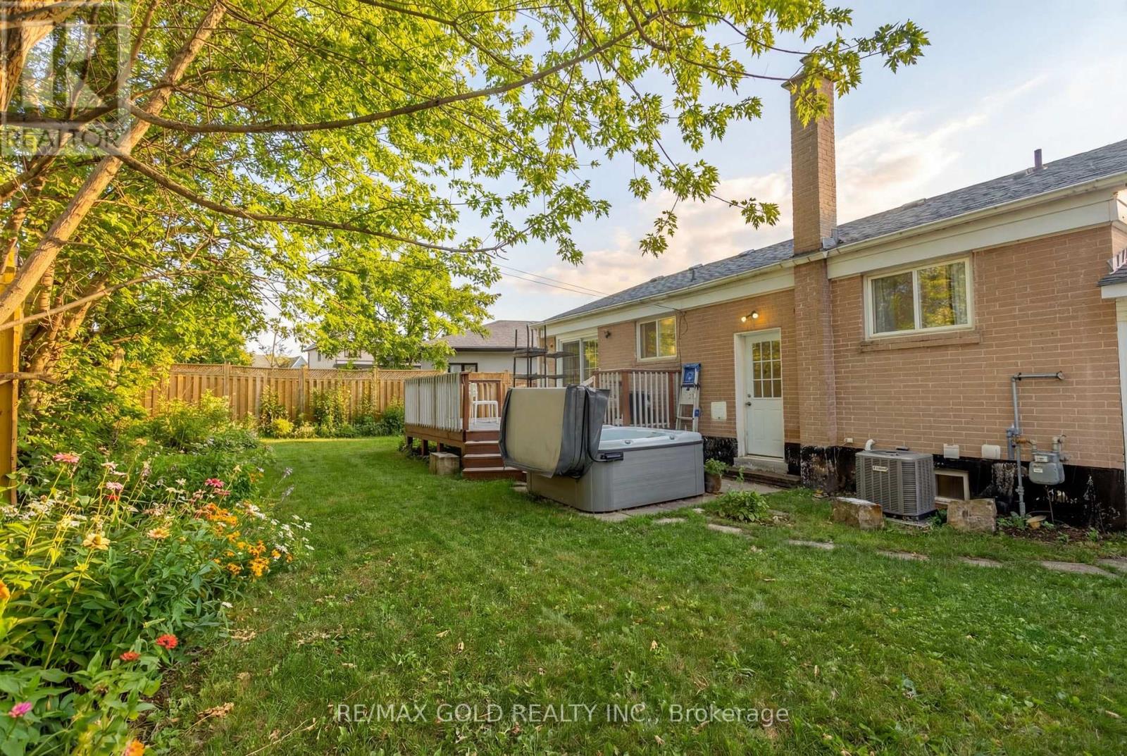 462 Samford Place, Oakville, Ontario  L6L 4E8 - Photo 49 - W12979204