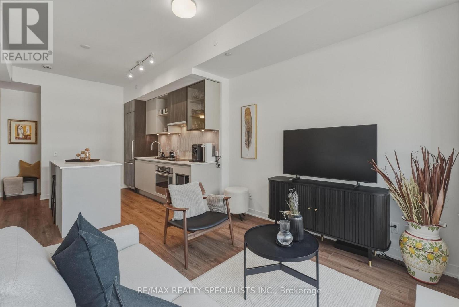 314 - 405 Dundas Street W, Oakville, Ontario  L6M 5P9 - Photo 7 - W13021038