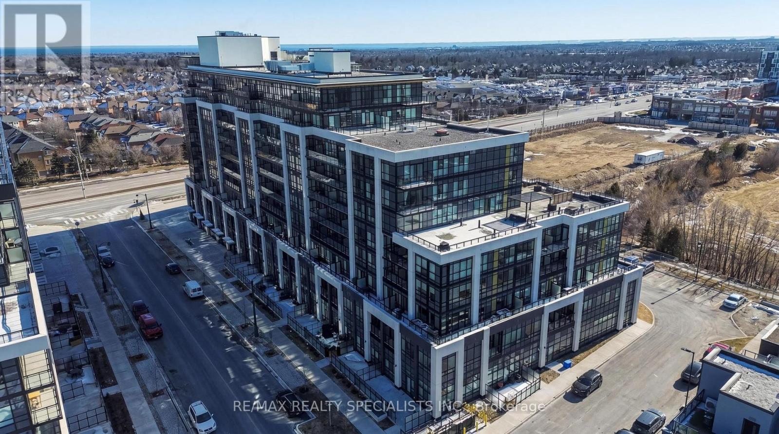 314 - 405 Dundas Street W, Oakville, Ontario  L6M 5P9 - Photo 45 - W13021038