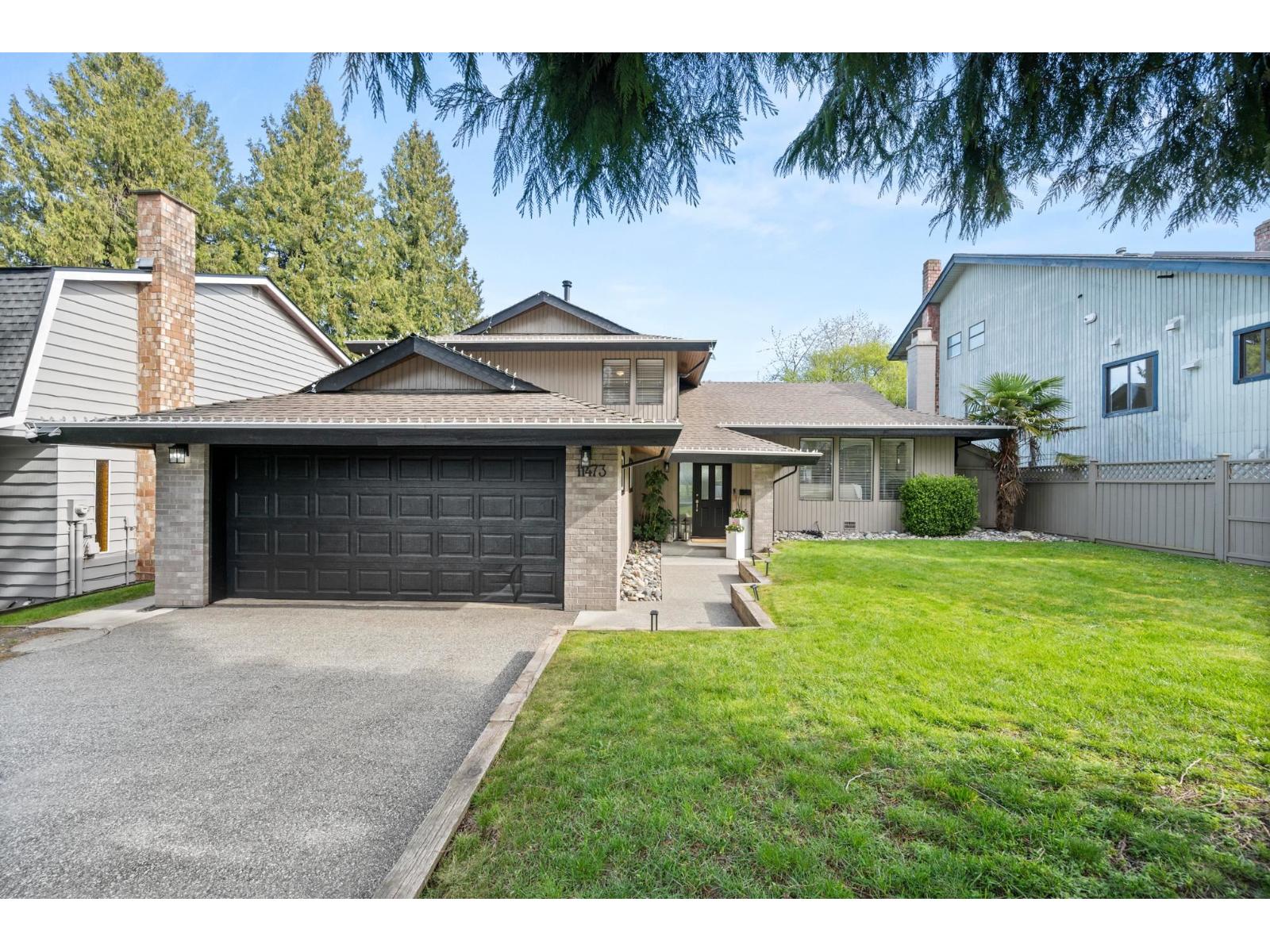11473 Royal Crescent, Surrey, British Columbia  V3V 6V5 - Photo 3 - R3113490