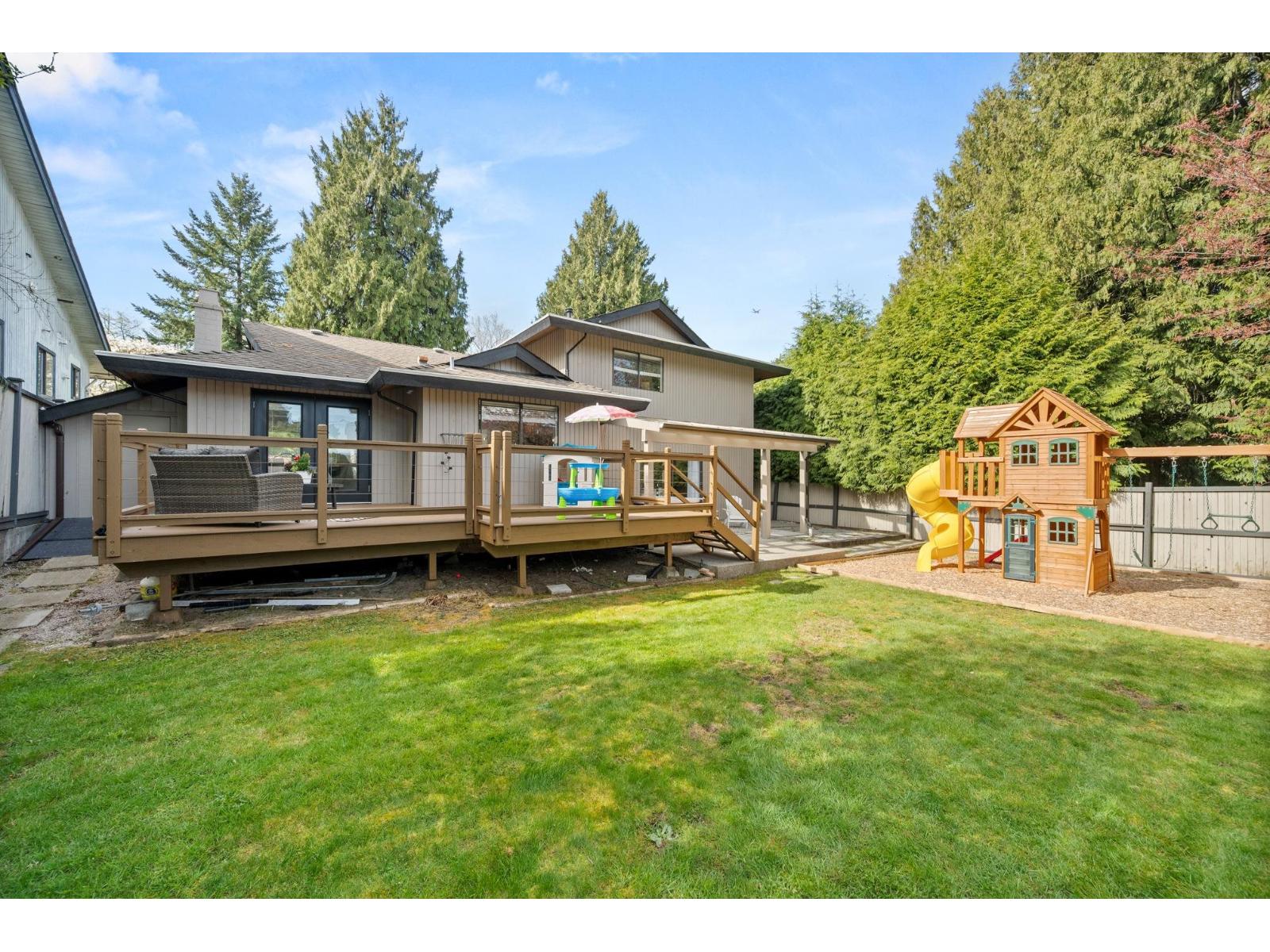 11473 Royal Crescent, Surrey, British Columbia  V3V 6V5 - Photo 31 - R3113490