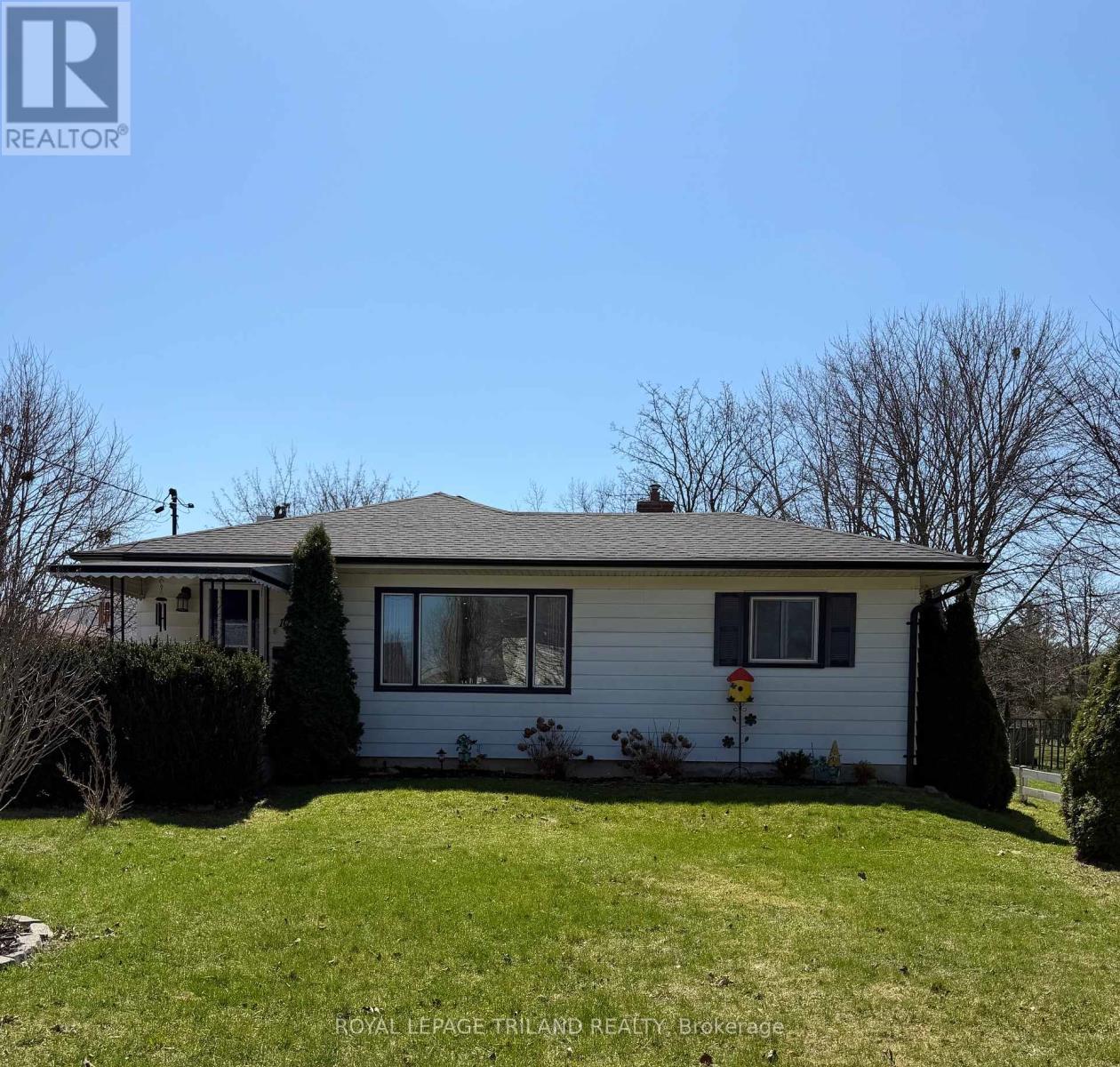 102 STEELE STREET, St. Thomas, Ontario