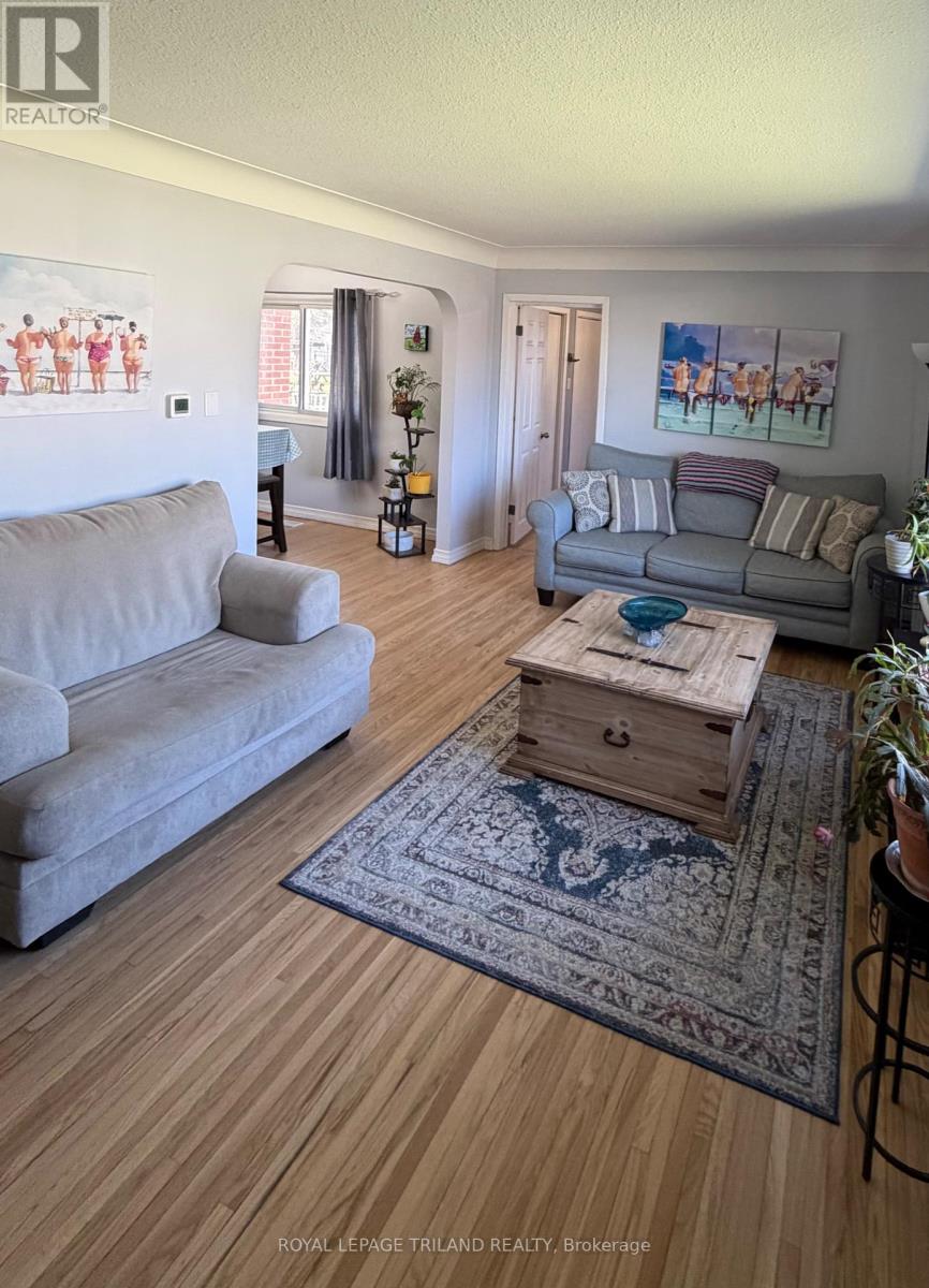 102 Steele Street, St. Thomas, Ontario  N5R 2Y5 - Photo 6 - X13022642