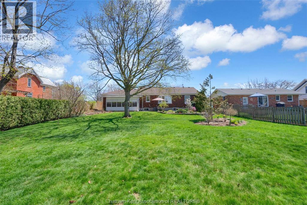 351 Talbot Street, Blenheim, Ontario  N0P 1A0 - Photo 2 - 26008455