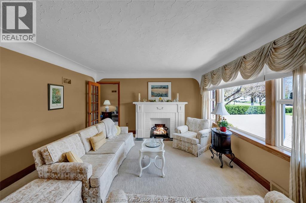 351 Talbot Street, Blenheim, Ontario  N0P 1A0 - Photo 5 - 26008455