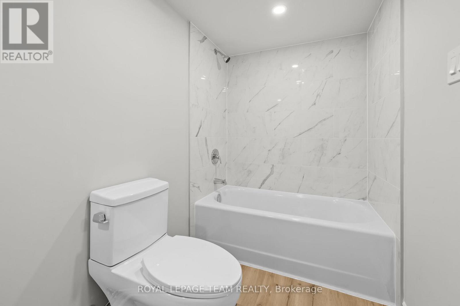 A - 1420 Hayes Street, Ottawa, Ontario  K1E 3M6 - Photo 12 - X13022640