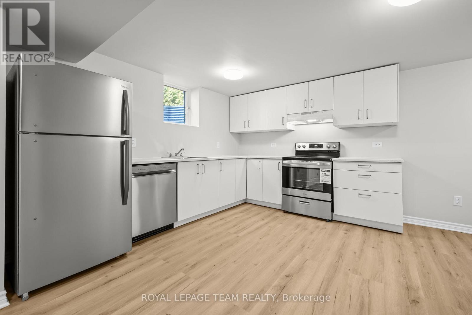 A - 1420 Hayes Street, Ottawa, Ontario  K1E 3M6 - Photo 4 - X13022640