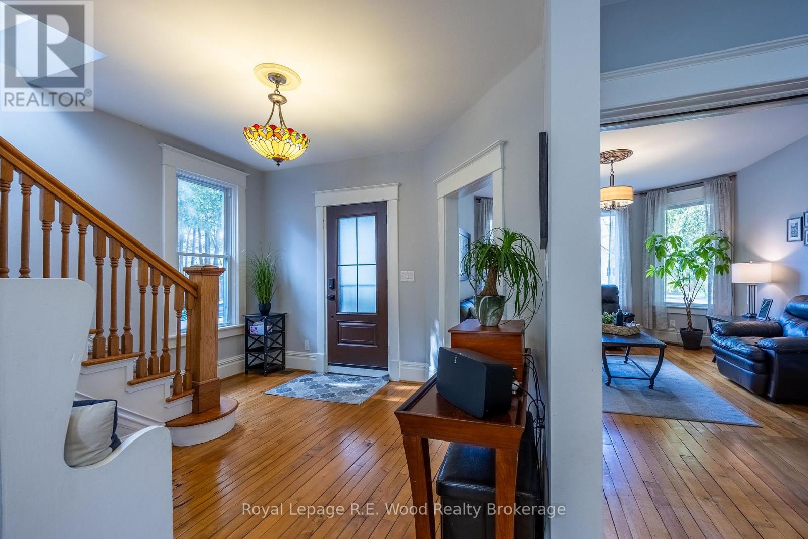 10 George Street, Tillsonburg, Ontario  N4G 2N2 - Photo 3 - X13022606