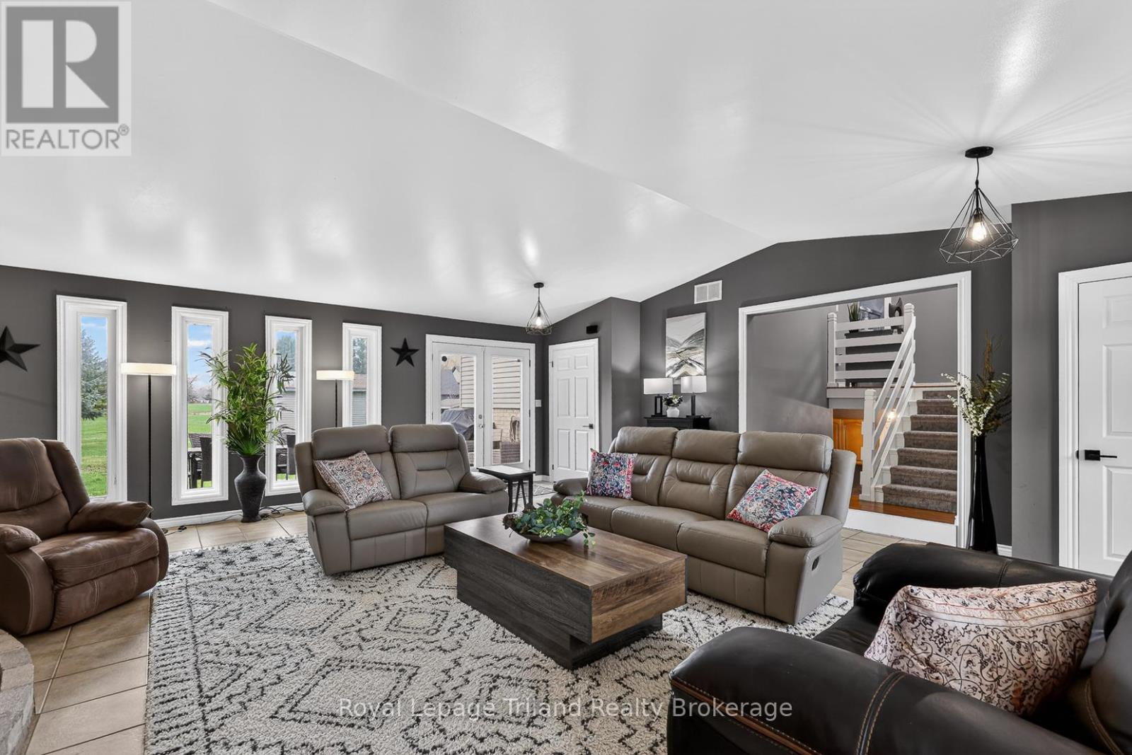 293 Whiting Street, Ingersoll, Ontario  N5C 3P7 - Photo 13 - X13022608