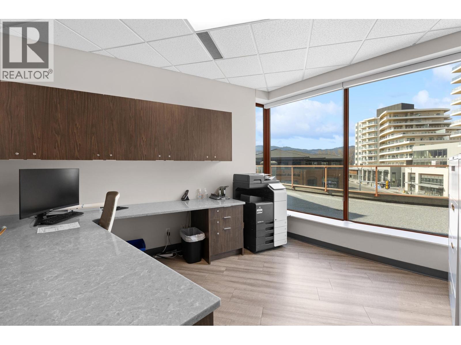 3275 Lakeshore Road Unit# 302, Kelowna, British Columbia  V1W 3S9 - Photo 5 - 10384121