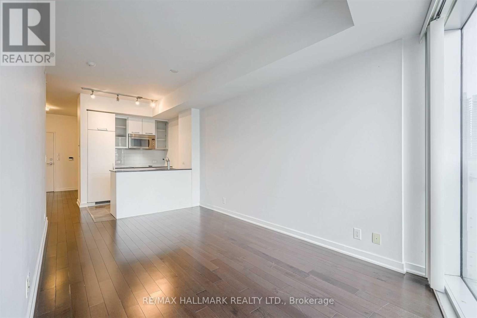 2303 - 12 York Street, Toronto, Ontario  M5J 0A9 - Photo 19 - C13022584