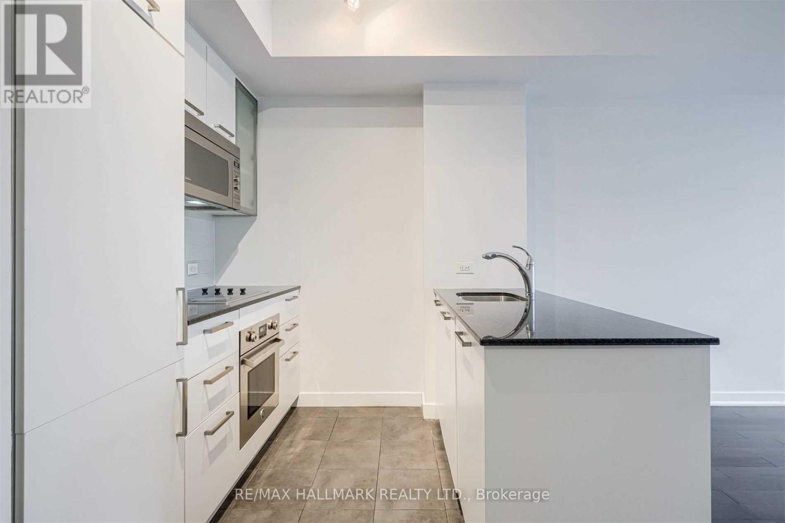 2303 - 12 York Street, Toronto, Ontario  M5J 0A9 - Photo 6 - C13022584