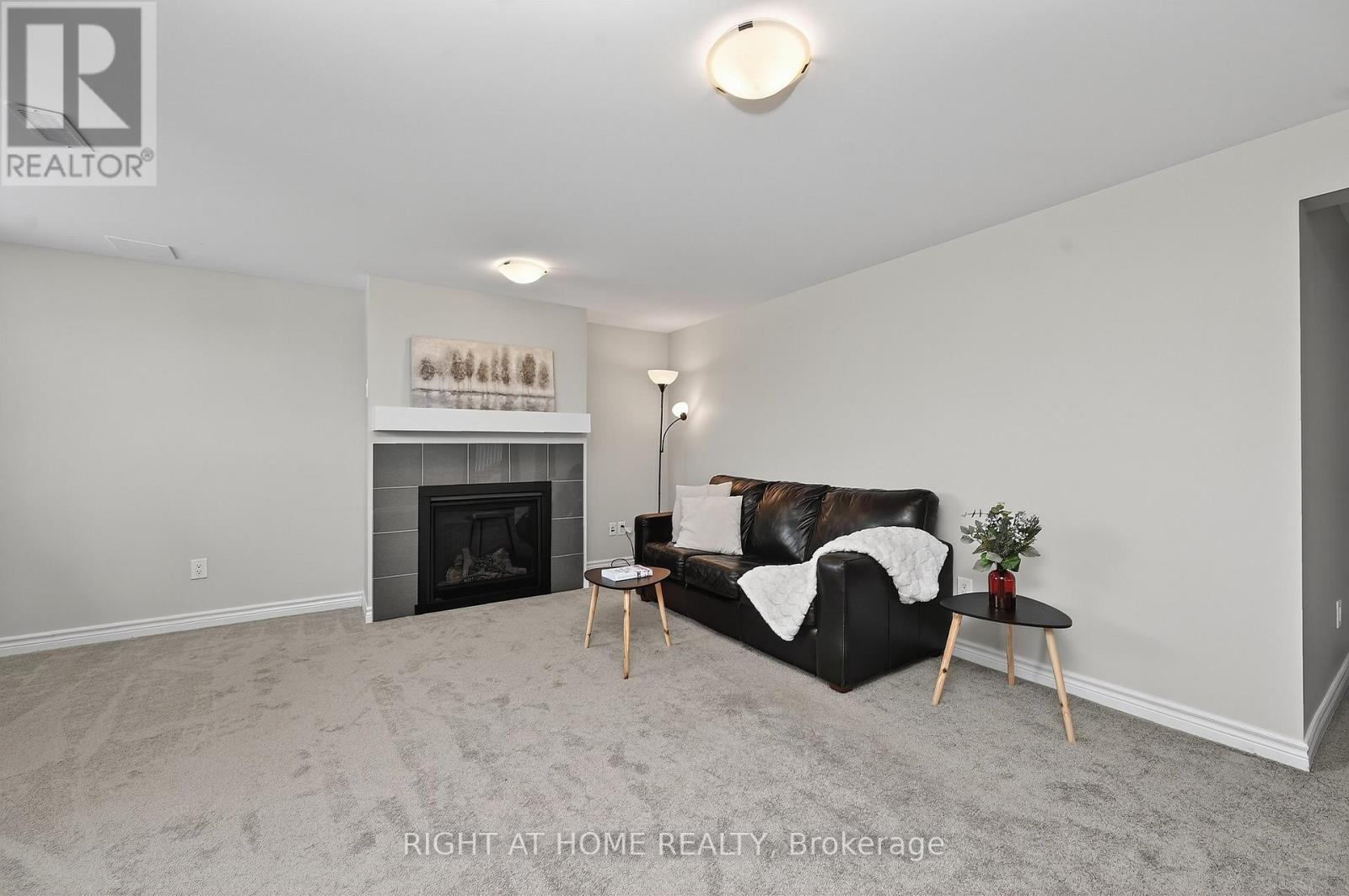 950 Cologne Street, Russell, Ontario  K0A 1W0 - Photo 26 - X12874364