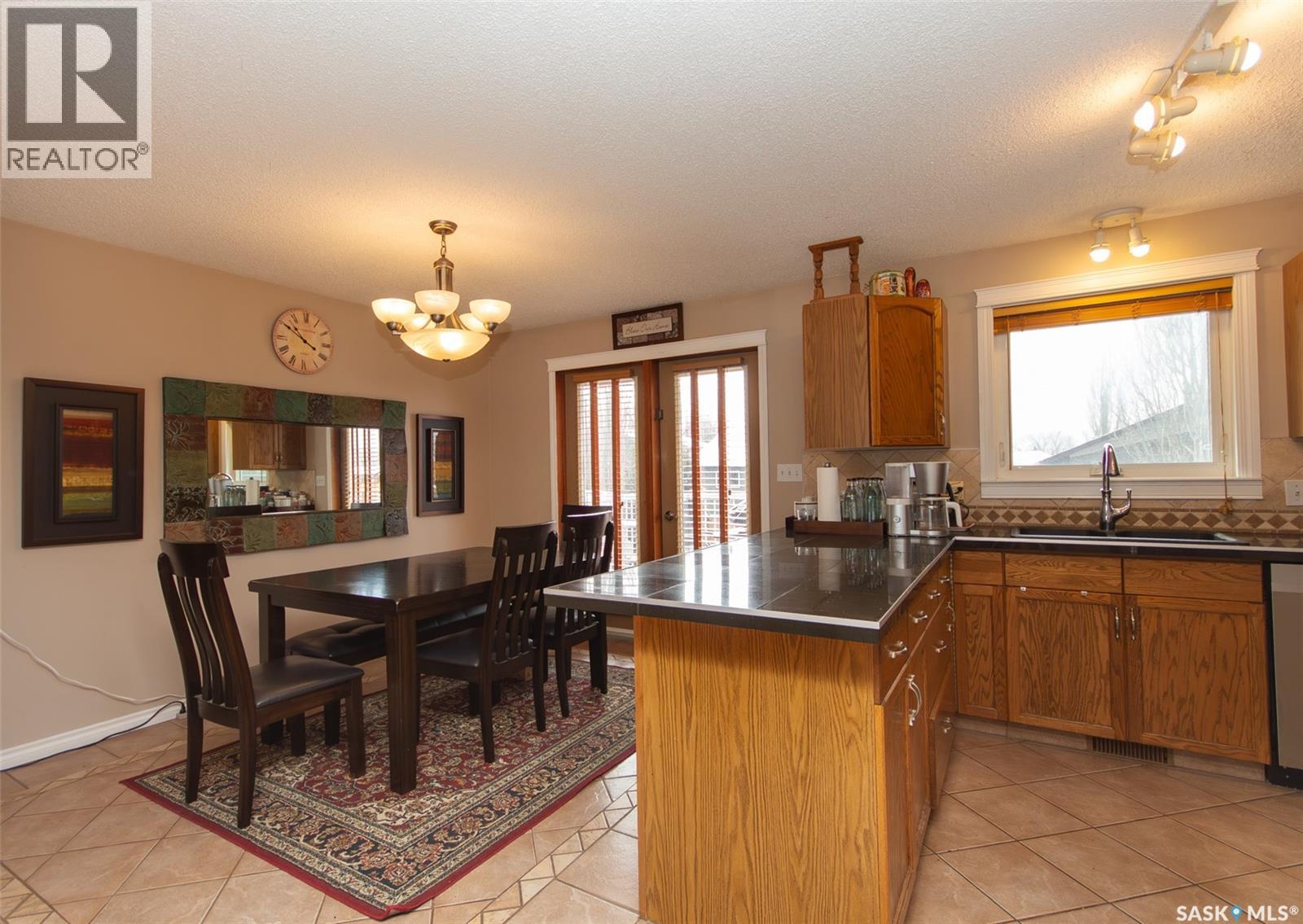 10314 Bunce Crescent, North Battleford, Saskatchewan  S9A 3Y4 - Photo 6 - SK033357