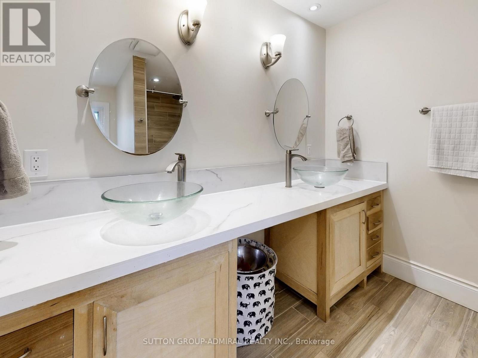 128 Sutherland Avenue, Oshawa, Ontario  L1G 2G5 - Photo 16 - E13022582