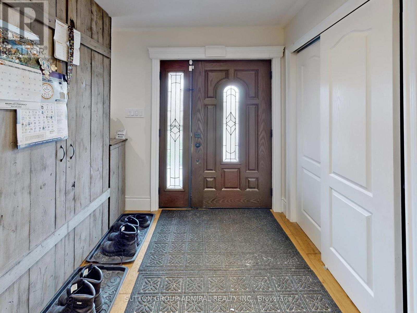 128 Sutherland Avenue, Oshawa, Ontario  L1G 2G5 - Photo 2 - E13022582