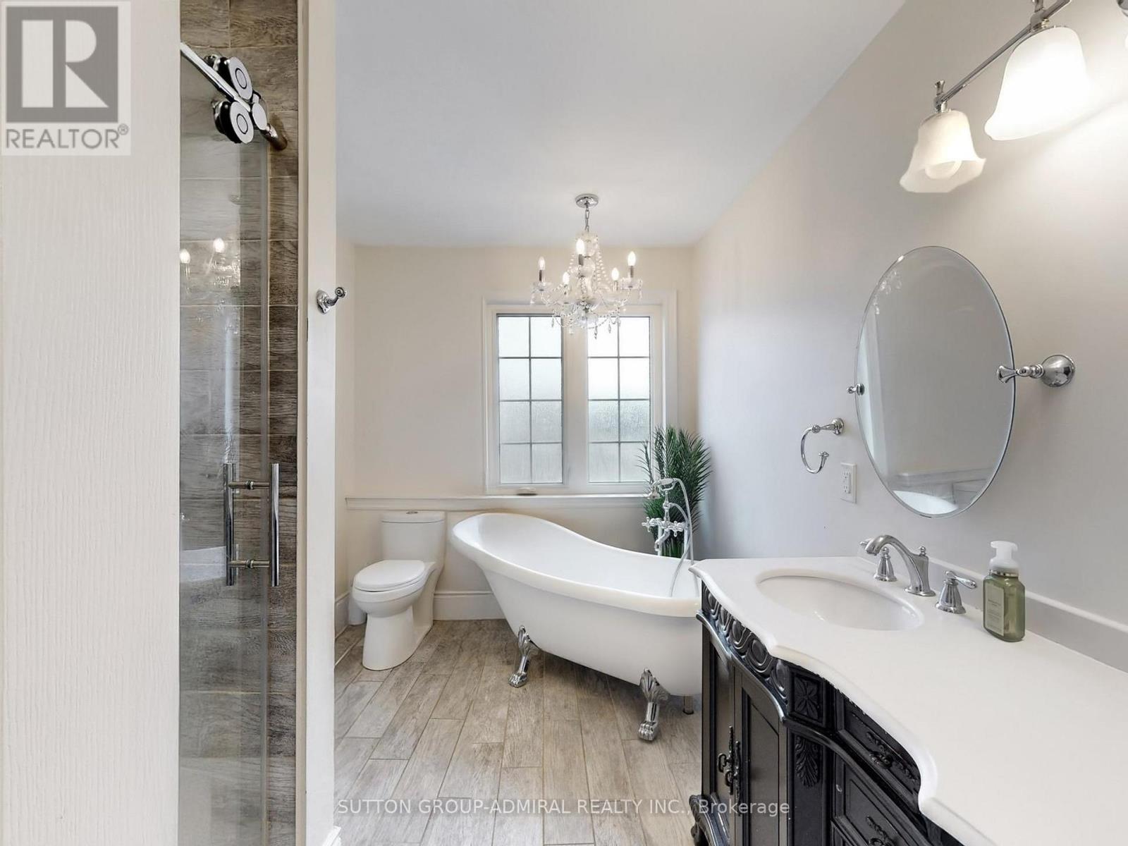 128 Sutherland Avenue, Oshawa, Ontario  L1G 2G5 - Photo 21 - E13022582