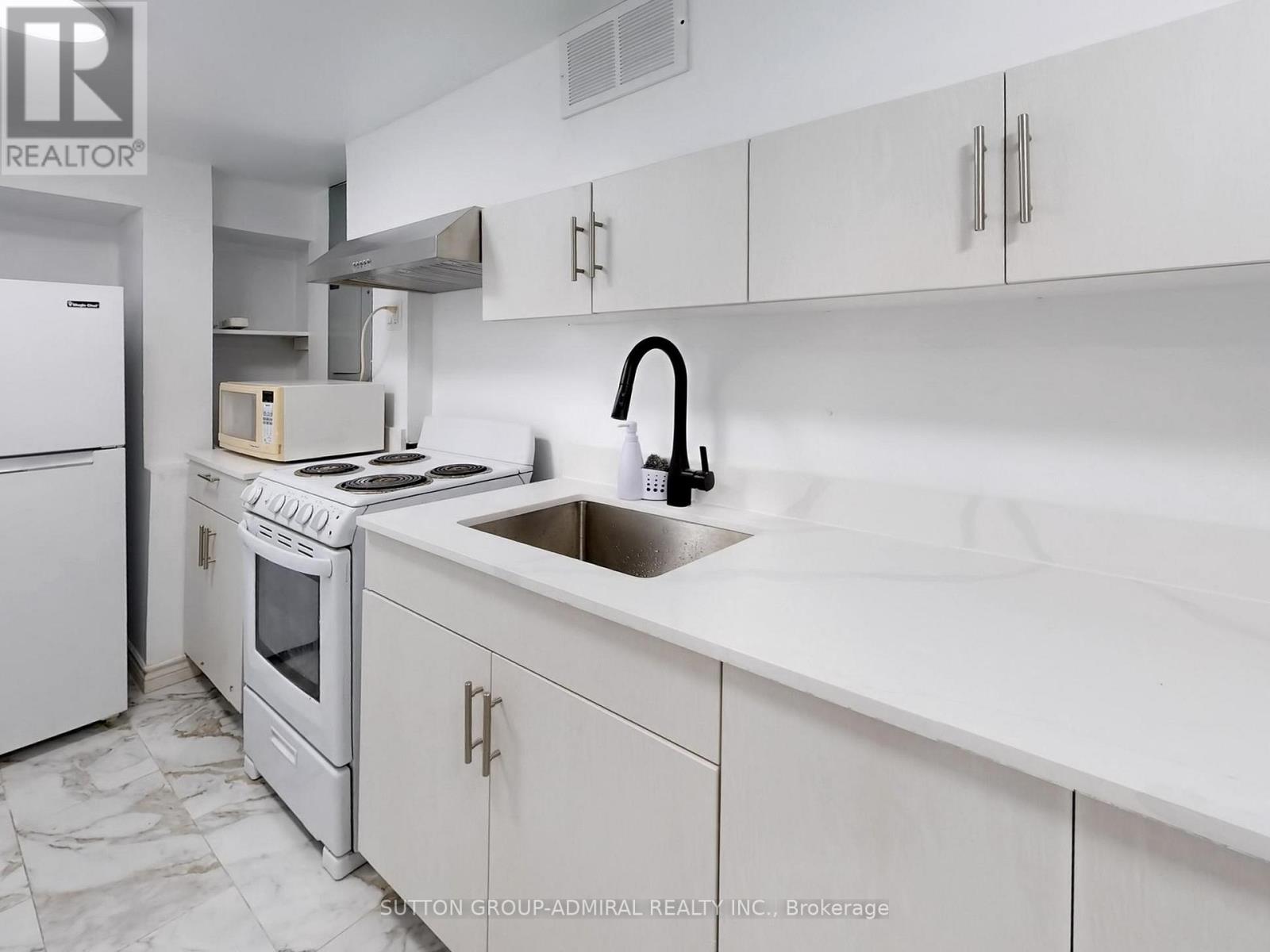 128 Sutherland Avenue, Oshawa, Ontario  L1G 2G5 - Photo 27 - E13022582