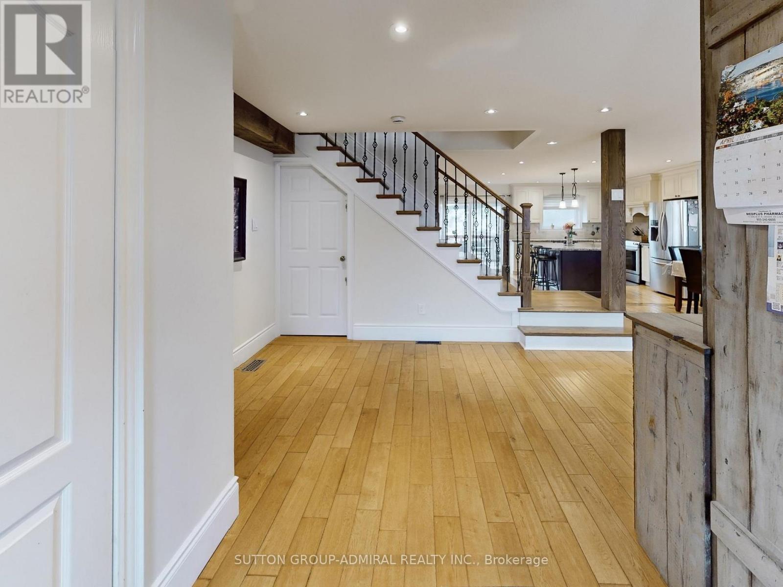 128 Sutherland Avenue, Oshawa, Ontario  L1G 2G5 - Photo 3 - E13022582