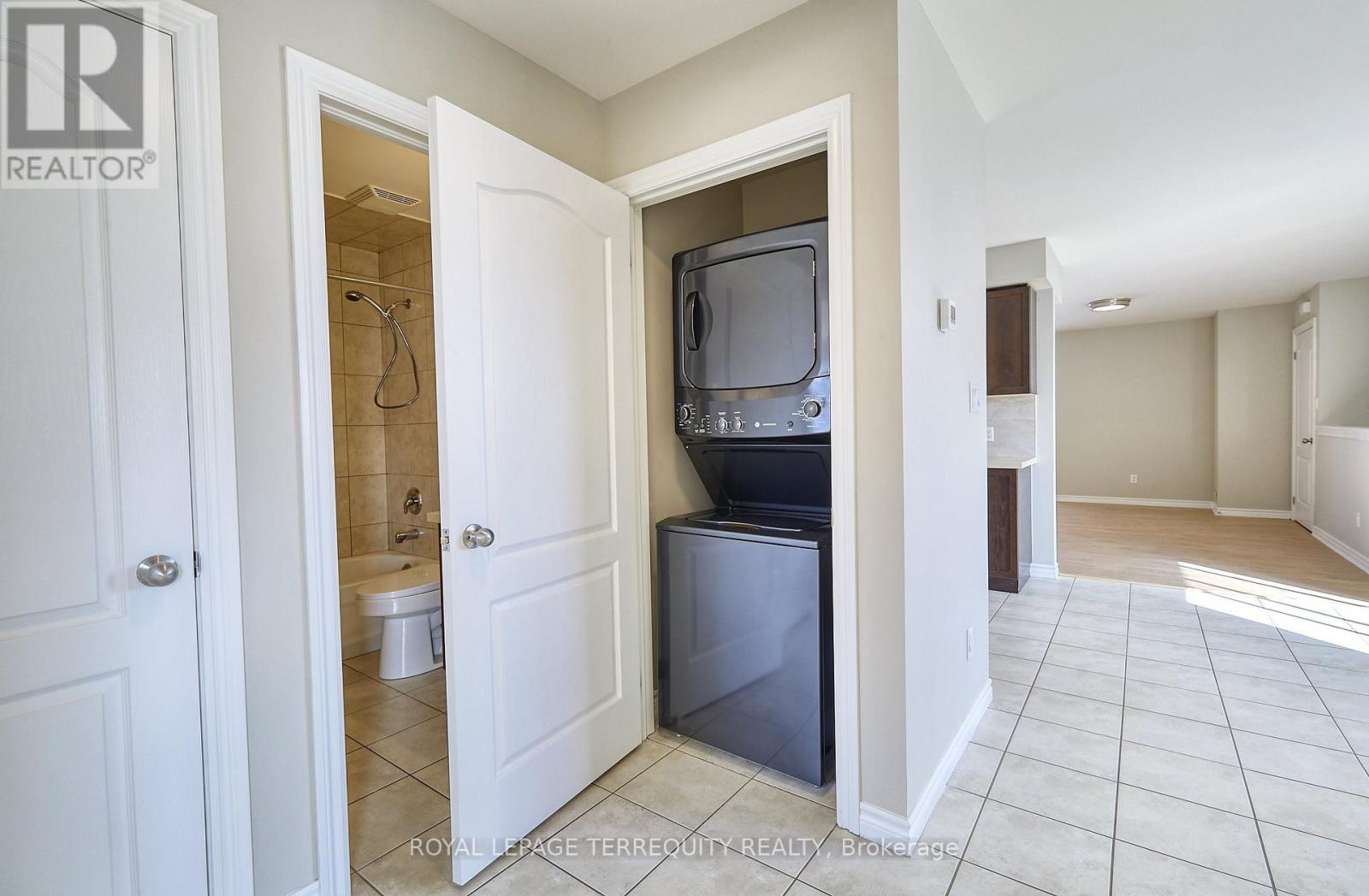 2 - 556 Park Road S, Oshawa, Ontario  L1J 4J5 - Photo 12 - E13022632